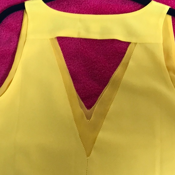 Cooper and Ella Double V Blouse NWT Sz M - Picture 4 of 5